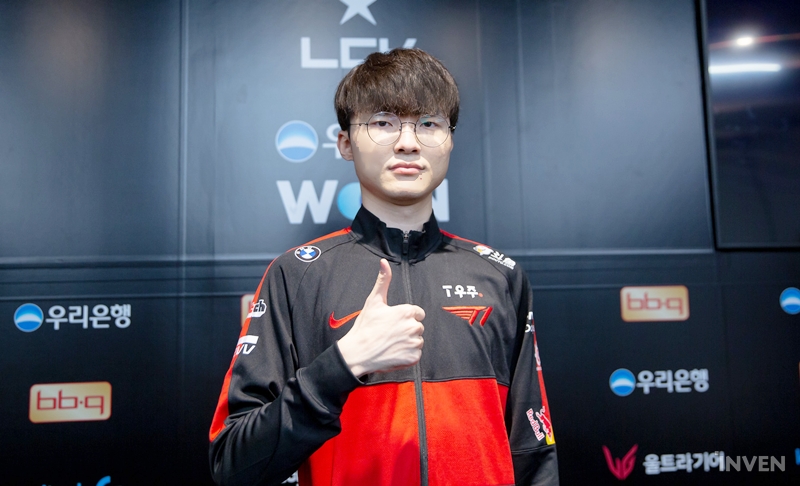 英雄联盟传奇人物Faker(李相赫)